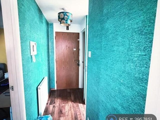 Apartment for rent in The Polygon, City Of Southampton