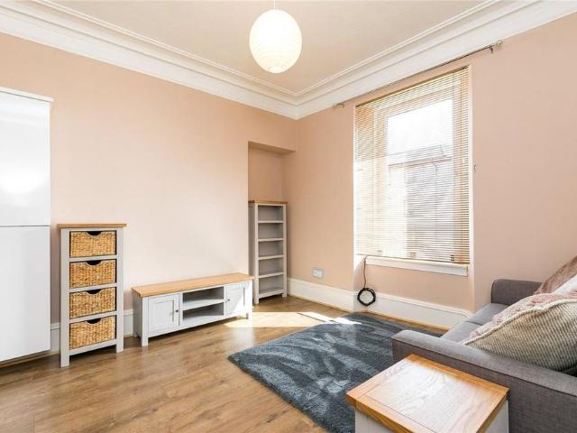 Apartment for rent in Ballindoch, Scotland