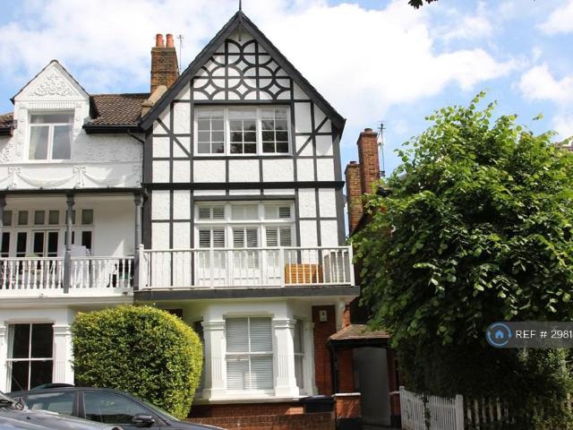 Flat for rent in Streatham, Greater London