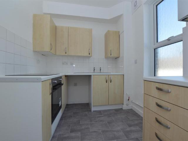 Flat for rent in New Catton, East Bank