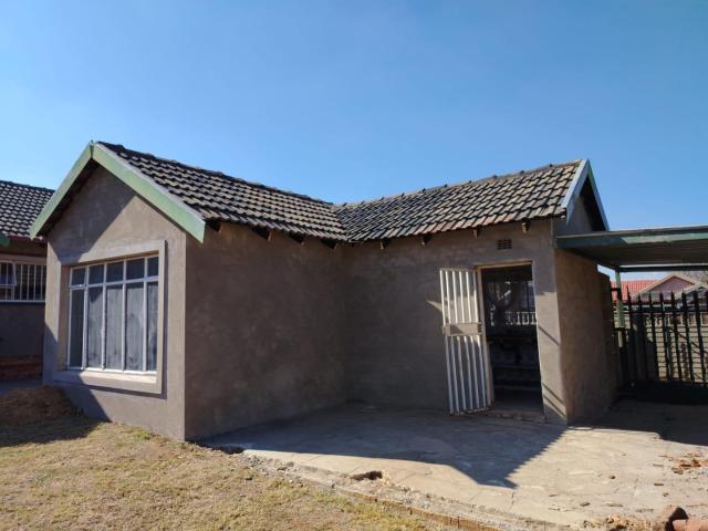 Apartment for rent in Nooitgedacht, Gauteng