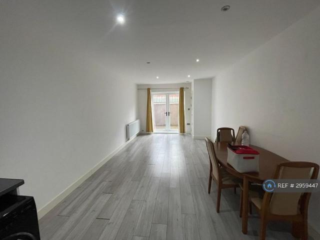 Apartment for rent in Sudbury, Chelmondiston