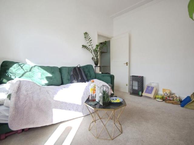 Apartment for rent in London Borough of Hounslow, Greater London
