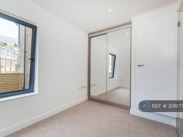Apartment for rent in London Borough of Merton, Greater London