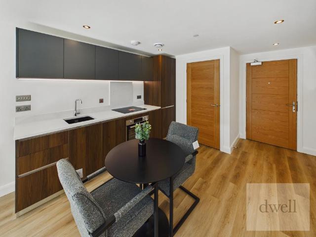 Flat for rent in Richmond Hill, Isle Of Man