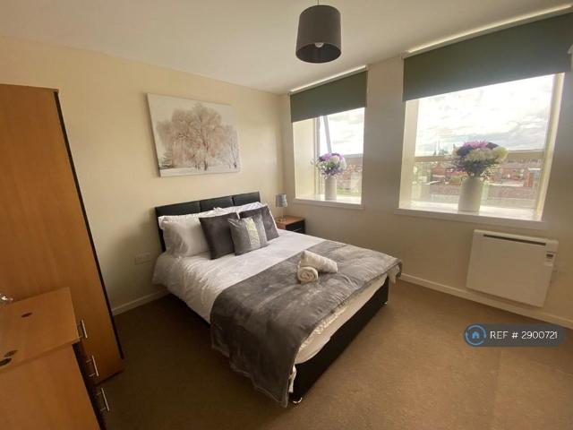 Flat for rent in Broadheath, Trafford Park