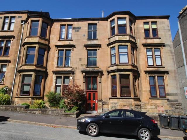 Flat for rent in Greenock, Scotland