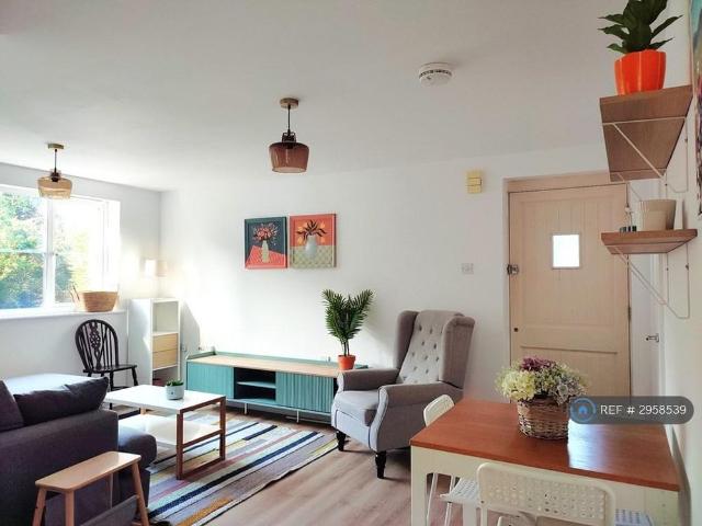 Apartment for rent in Dromore, Oxfordshire