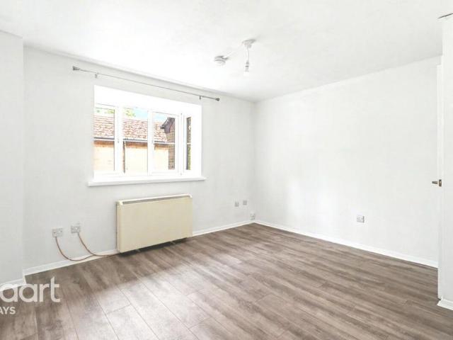 Apartment for rent in Grays, Essex