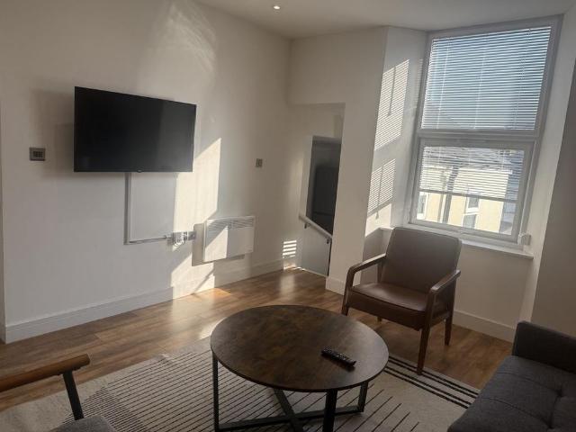 Apartment for rent in Stow Hill, Wales