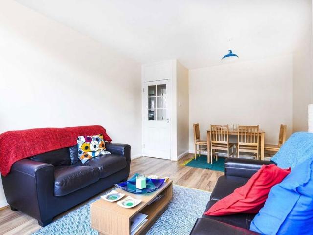 Apartment for rent in Balham, Greater London