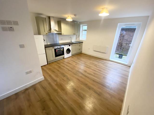 Flat for rent in Peterborough