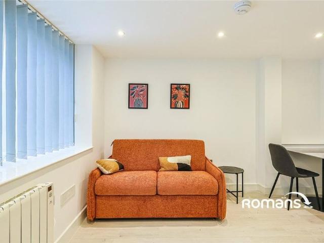 Apartment for rent in Reading