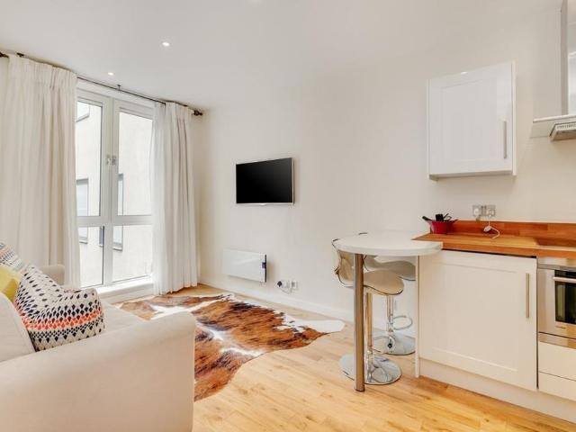 Apartment for rent in Blackfriars, Greater London