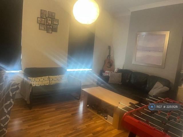 Apartment for rent in Palmers Green, Greater London