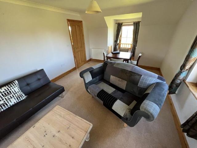 Apartment for rent in Bryngwyn, Cwm-Cou