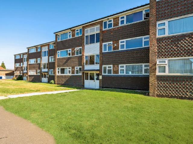 Flat for rent in Worthing, West Sussex