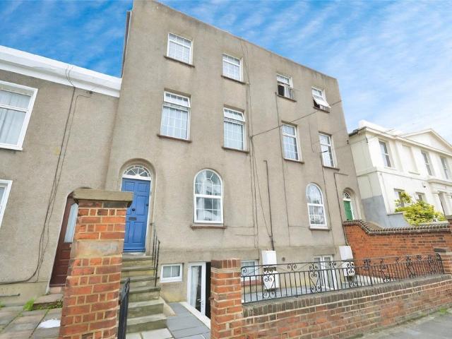 Flat for rent in Hamerton, Kent