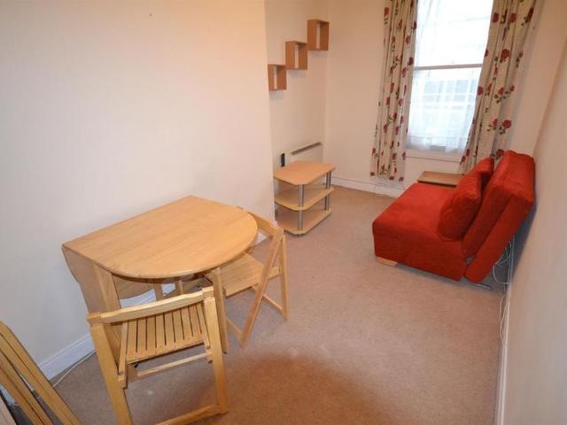 Apartment for rent in St Thomas, Exeter