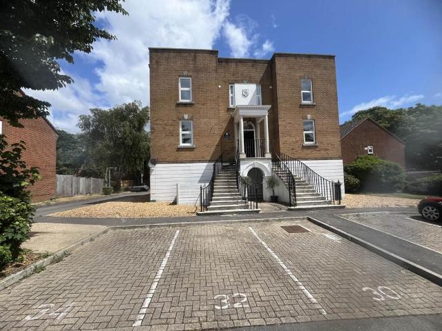 Flat for rent in Pokesdown, Bournemouth