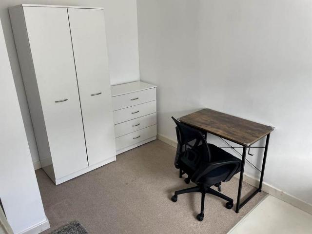 Apartment for rent in Mount Pleasant, Nangreaves
