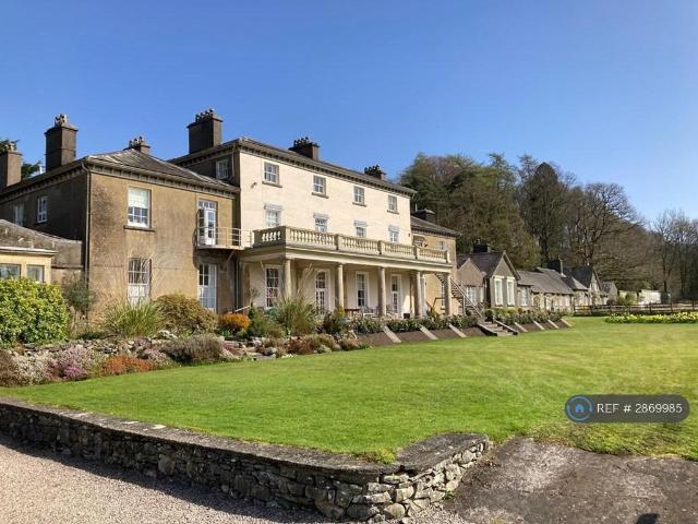 Flat for rent in Lakes