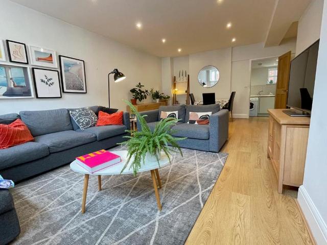 Flat for rent in Chedburgh, Isle Of Man