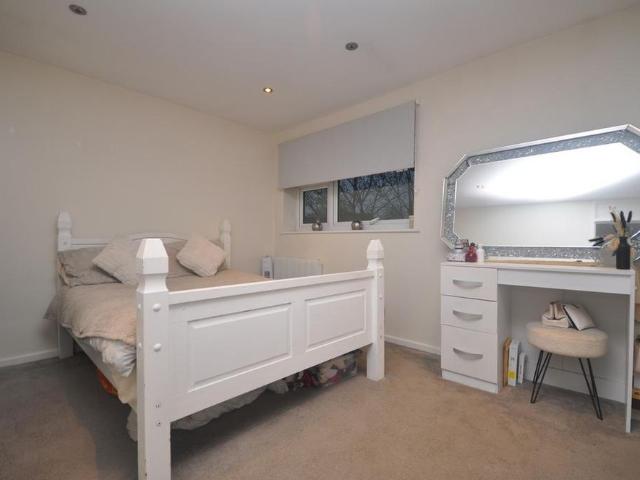 Apartment for rent in Harold Wood, Greater London