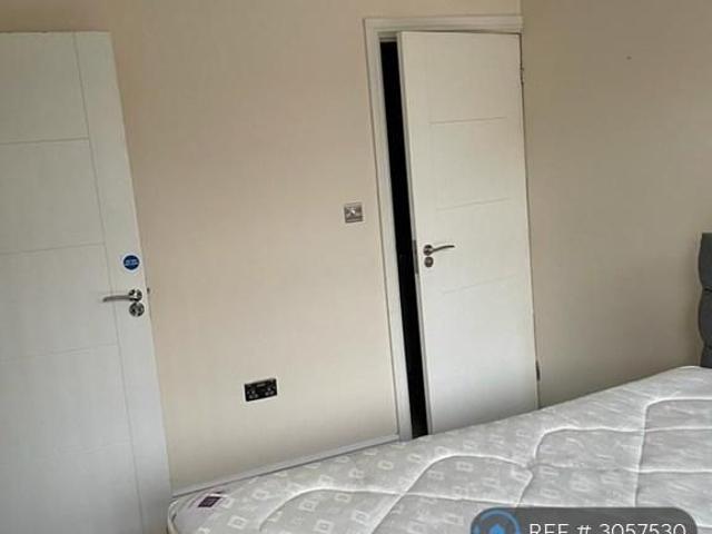 Apartment for rent in Park Central, Birmingham