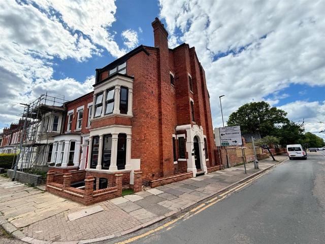 Flat for rent in Phippsville, Northampton