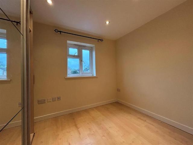 Apartment for rent in Midway, Kent