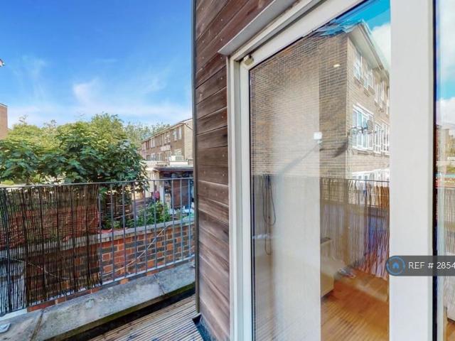 Flat for rent in Stamford Hill, Isle Of Man