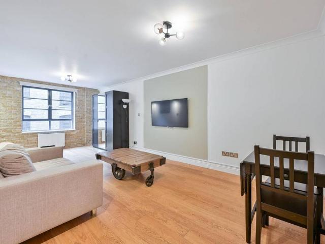 Flat for rent in Bermondsey, Greater London