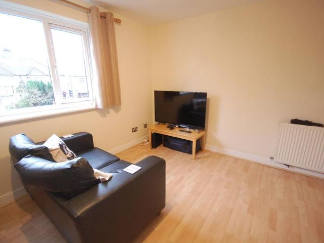 Apartment for rent in London Borough of Ealing, Greater London