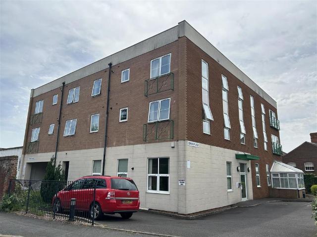Flat for rent in Wilden, Rushock