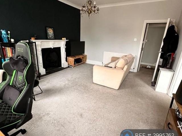 Apartment for rent in Poole