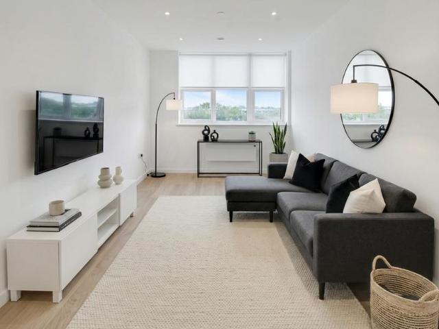 Apartment for rent in Linford Wood, Milton Keynes