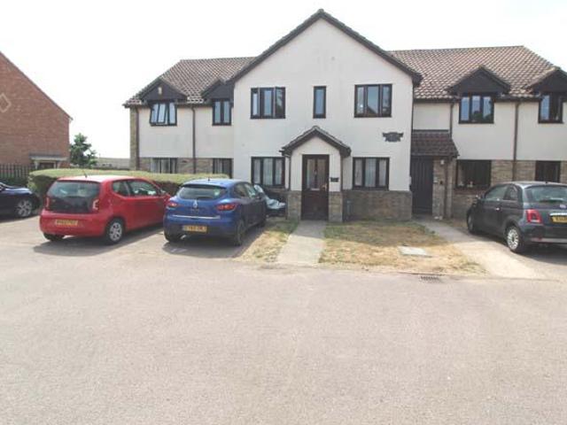 Flat for rent in Brightlingsea, Dale Hill
