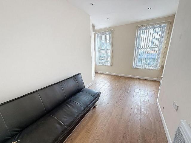 Apartment for rent in Stoke, Stoke-on-Trent