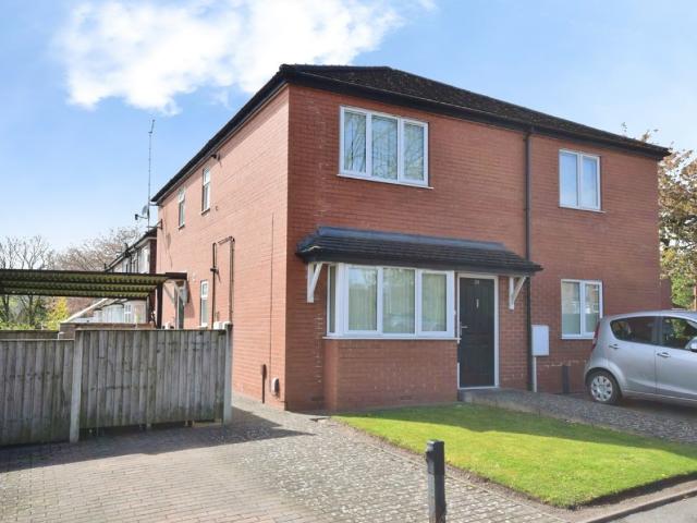 Apartment for rent in Stoke, Stoke-on-Trent