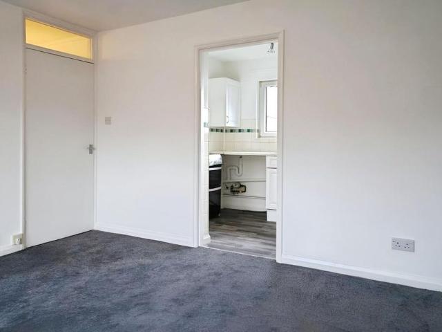 Apartment for rent in Crookes, South Yorkshire
