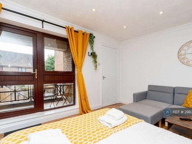 Apartment for rent in Portsea, City Of Portsmouth