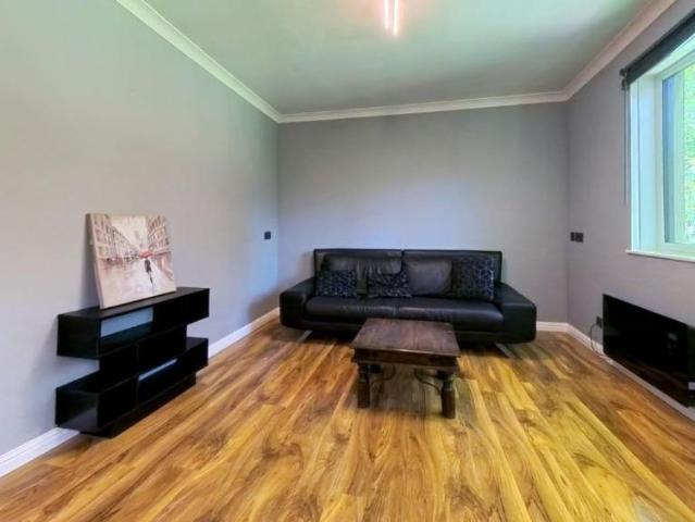 Apartment for rent in Woodside, Ballindoch