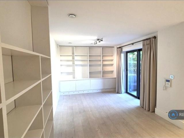 Flat for rent in Muswell Hill, Isle Of Man