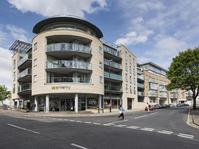 Flat for rent in Hotwells, Feckenham