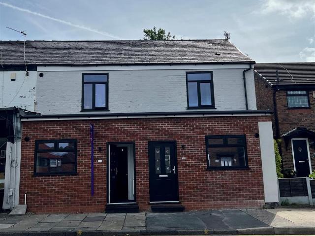 Flat for rent in Newtown, Salford