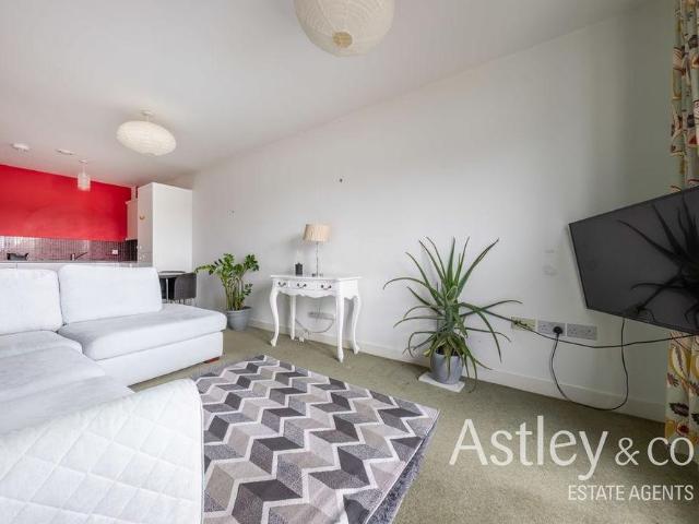 Apartment for rent in East Bank, Norfolk