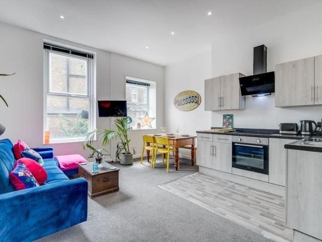 Apartment for rent in Cliftonville West, Acol