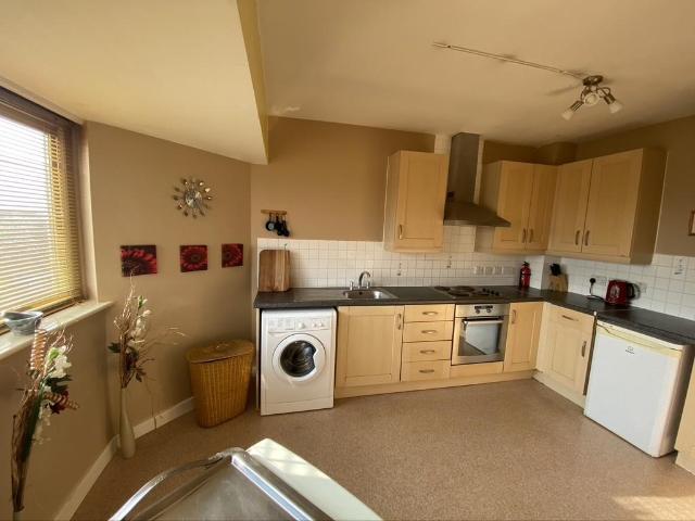 Flat for rent in London Borough of Hounslow, Isle Of Man