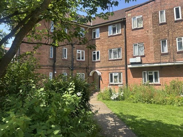 Flat for rent in Greater London